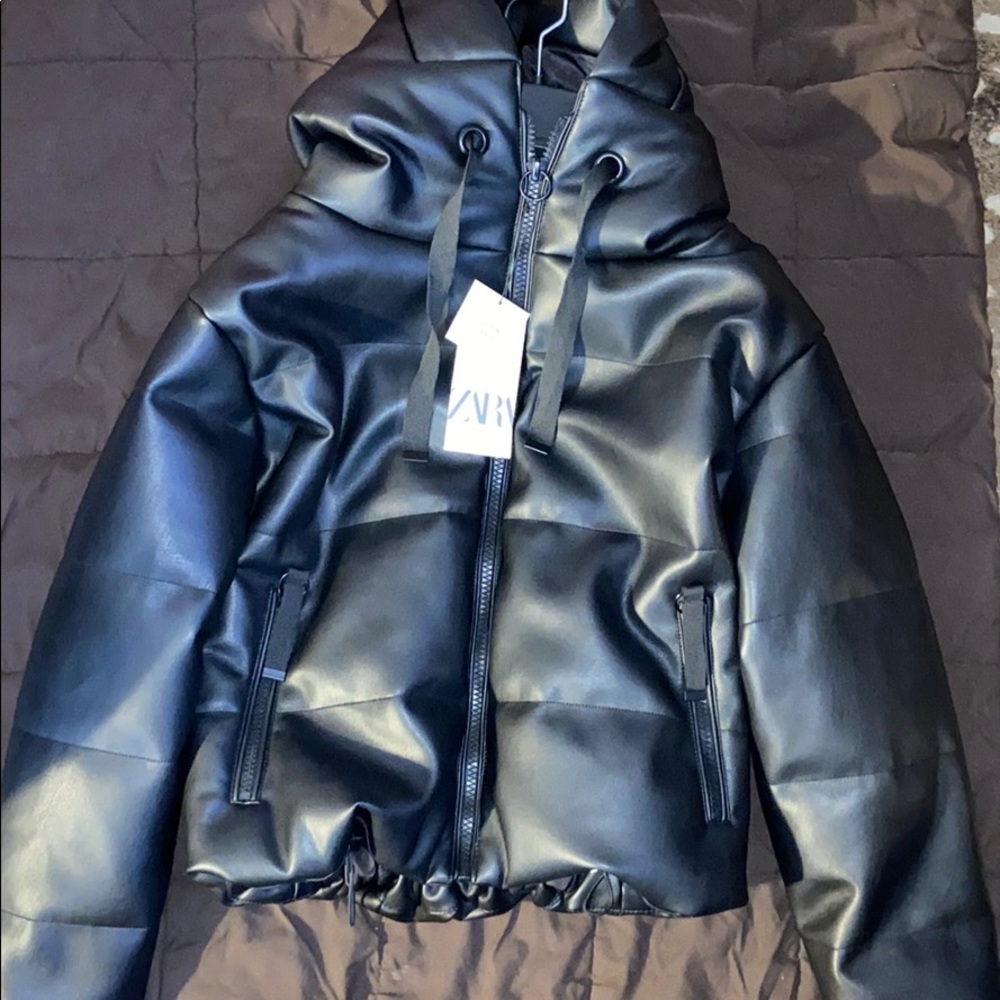 Leather Jacket - Picture 5 of 8